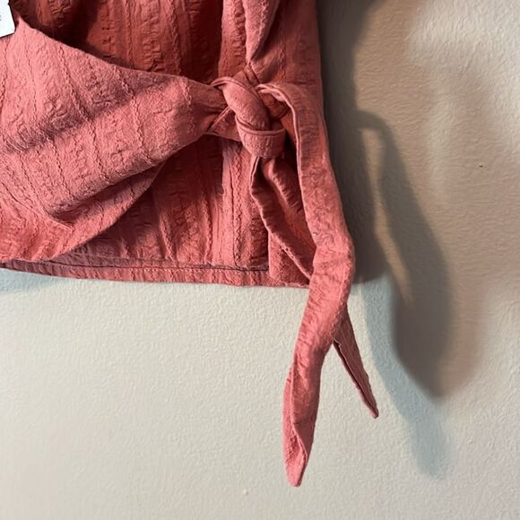 New! Lottie Moss Pacsun Textured Wrap Crop Top Size Medium Mauve NWT - Picture 6 of 11